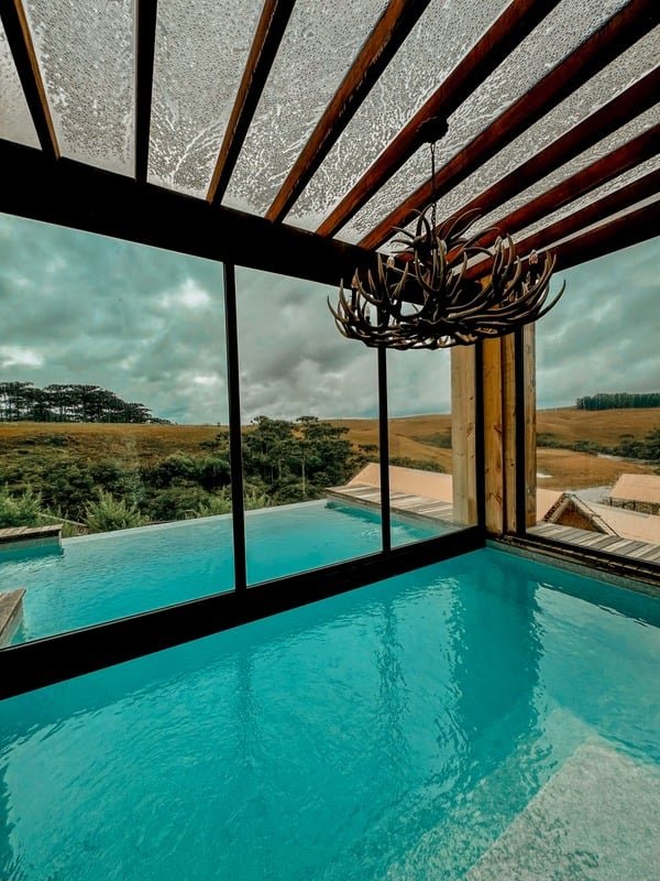Poolside hospitality lifestyle photography